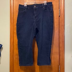 Women’s jean capris